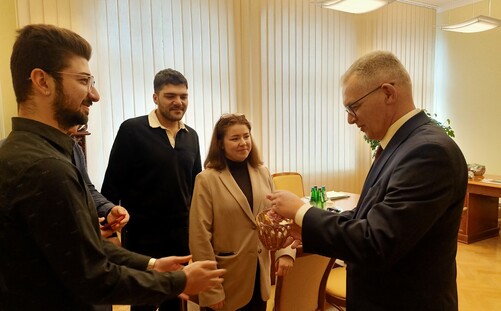 Interns from Turkey visiting the Rectorate of UZ